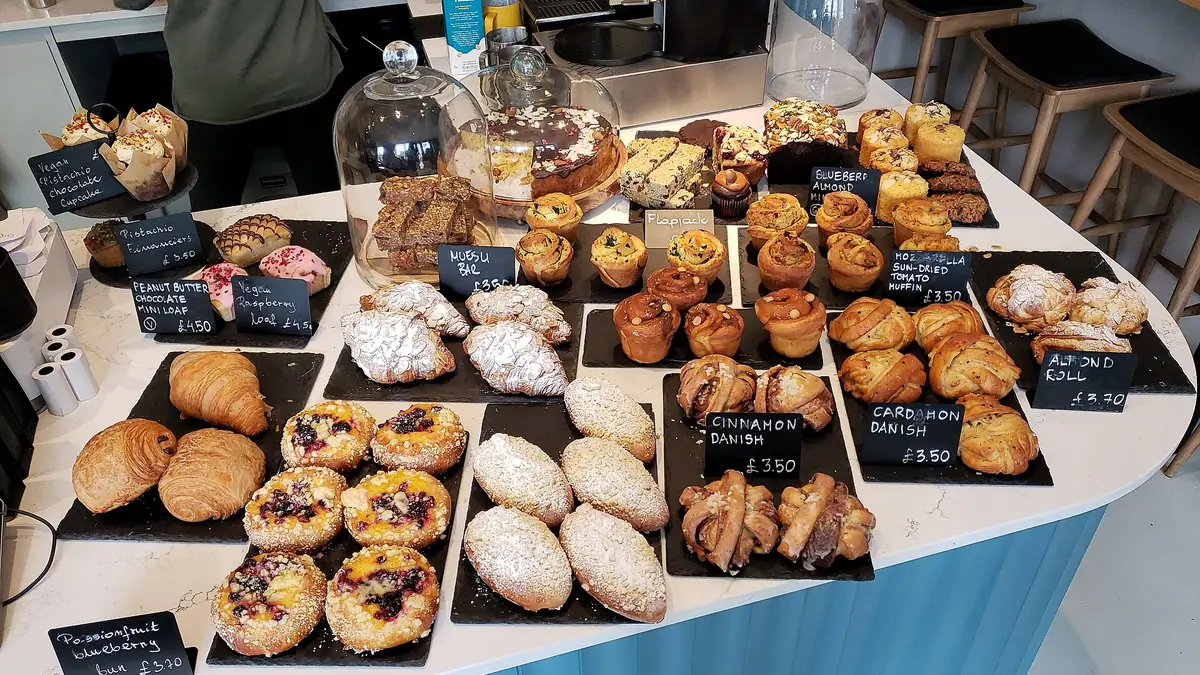 McArthur's – bakery in Carrick Knowe, Edinburgh